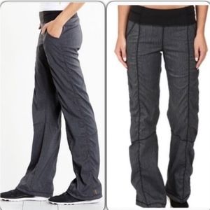 Lucy Active Pants with Drawstring Leg